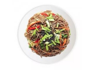 Локшина соба з овочами
